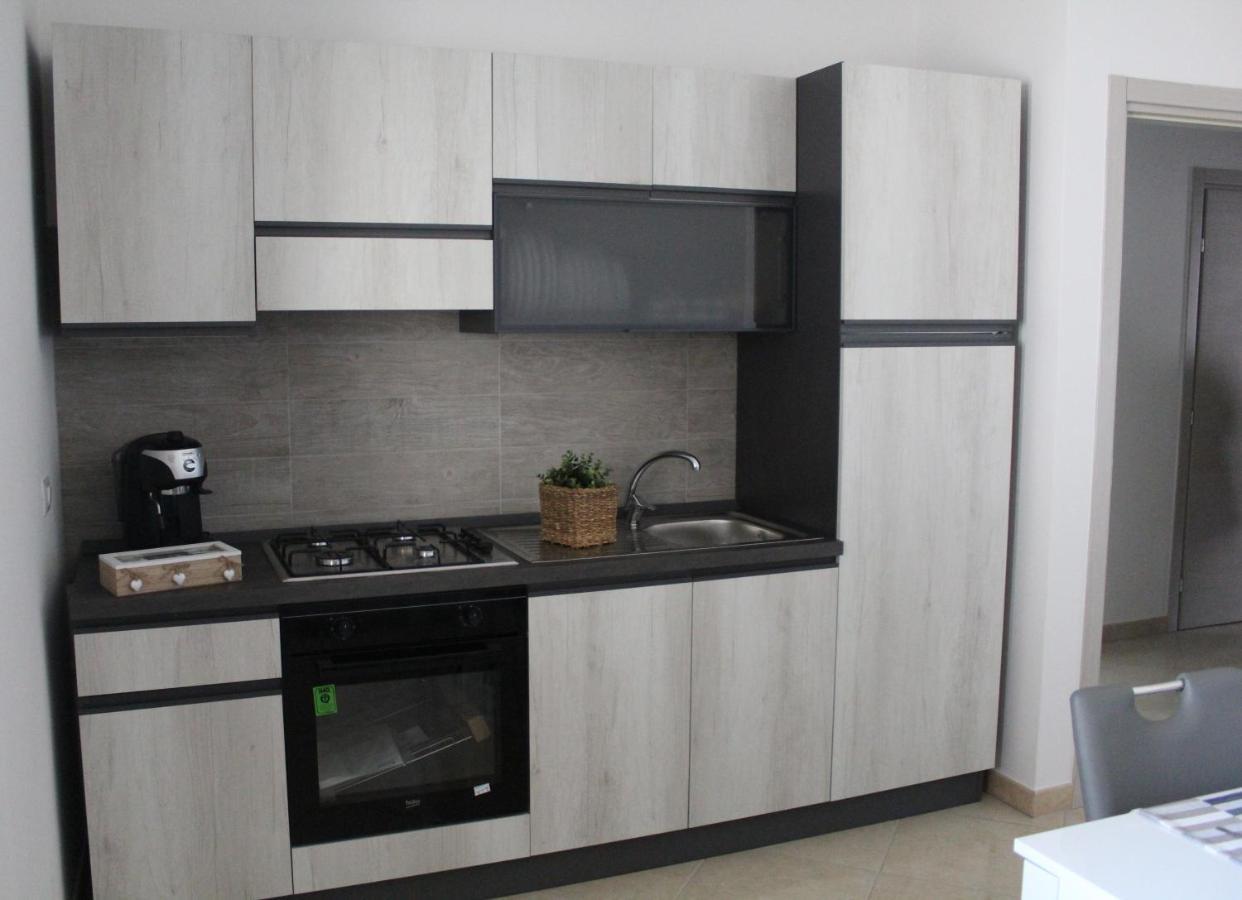 Holiday House Rosy Кавалліно-ді-Лечче Екстер'єр фото
